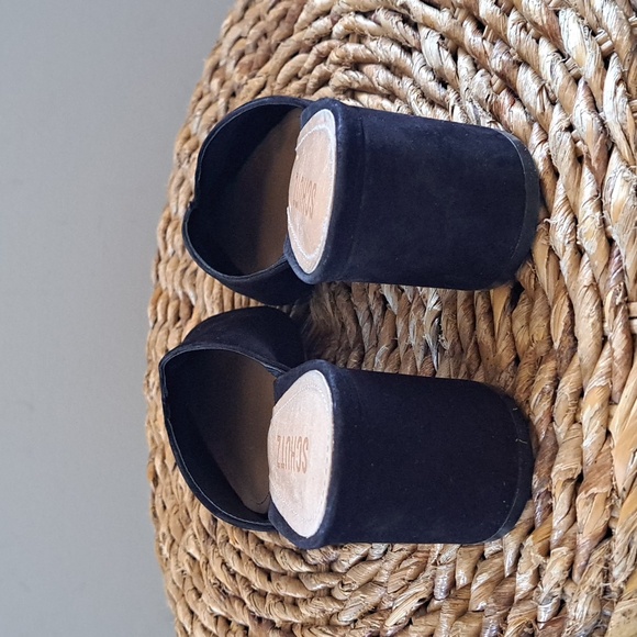 SCHUTZ Womens Dauani Black Suede Pointed Toe Mule 2.5" Heels S-8.5‎ - Picture 5 of 8